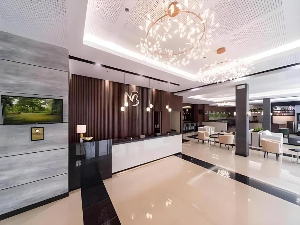 Mallberry Suites Business Hotel Cagayán de Oro Exterior foto